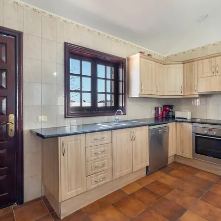 3-bedroom In Golf Del Sur *