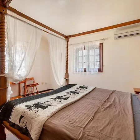 Villa 3-bedroom In Golf Del Sur San Miguel de Abona