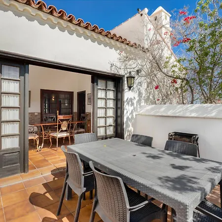 3-bedroom In Golf Del Sur *