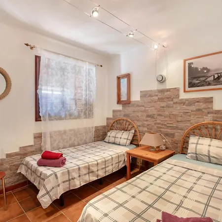 3-bedroom In Golf Del Sur Villa *