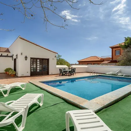 Villa 3-bedroom In Golf Del Sur
