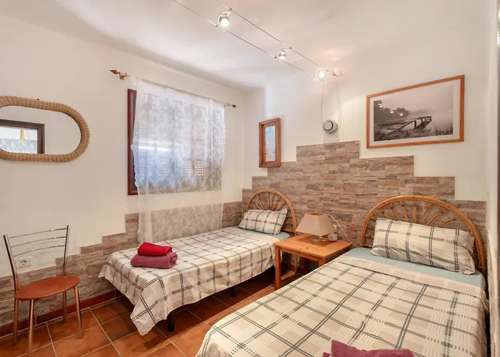 Villa 3-bedroom In Golf Del Sur *