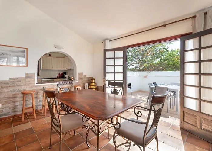 3-bedroom In Golf Del Sur Villa *