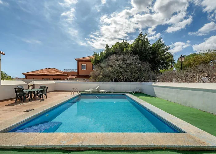 3-bedroom In Golf Del Sur Villa